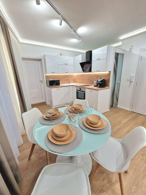 Luxury Apartment. 75 Inches Tv Varna Esterno foto